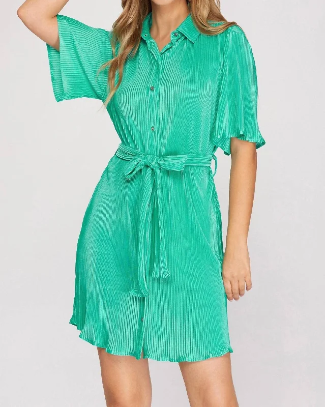 Half Sleeve Plisse Button Down Dress In Green