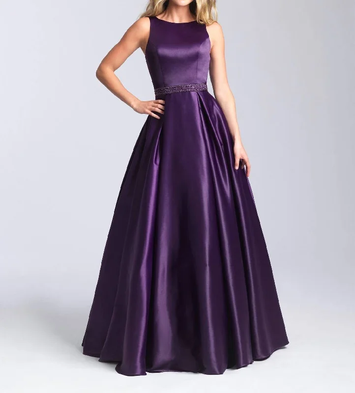 Sleeveless Satin Dress In Purple