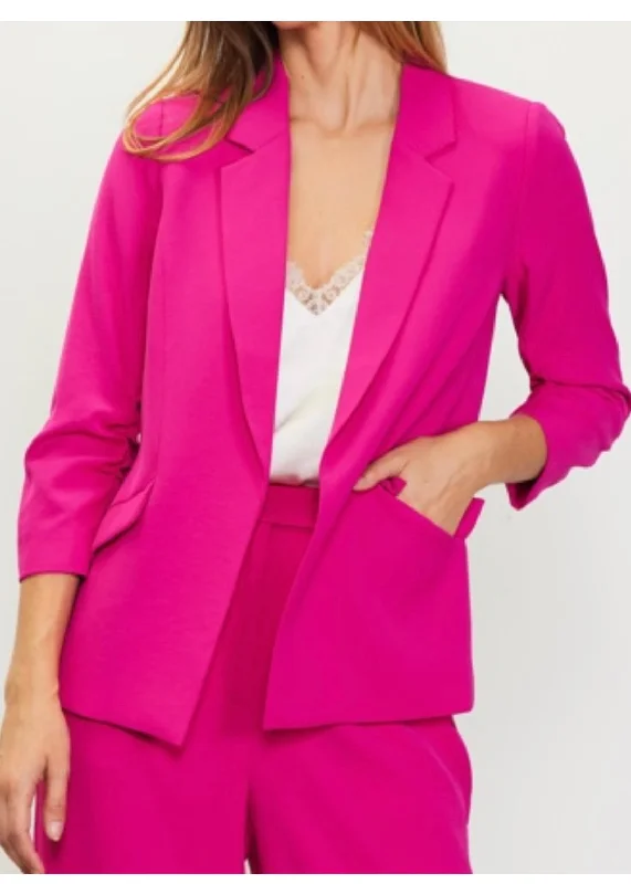 cinch sleeve blazer