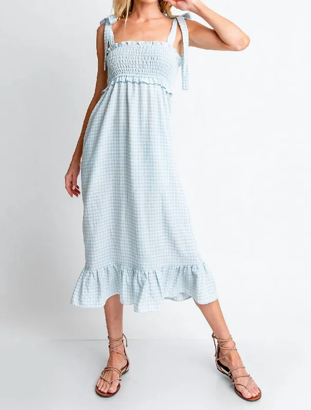 Brodie Dress In Light Blue